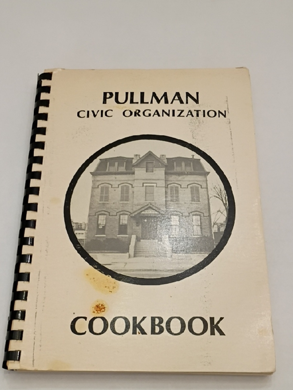 Pullman Civic Organization Vintage Cookbook - Cream Cover